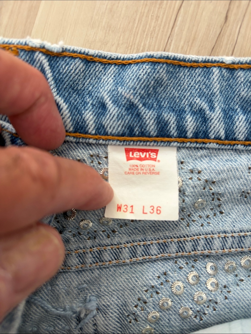 Levi's Light Blue Embellished Wide-Leg Jeans - Picture 5 of 9